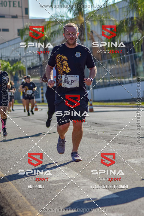 Buy your photos of the eventCorrida Vai Le�o - 2019  on Fotop