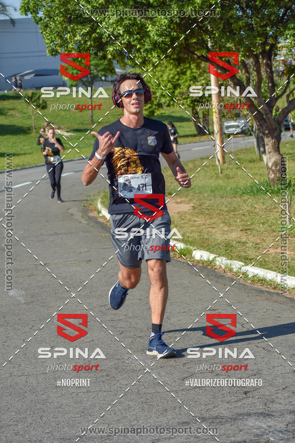 Buy your photos of the eventCorrida Vai Le�o - 2019  on Fotop