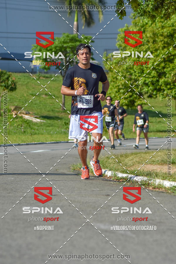 Buy your photos of the eventCorrida Vai Le�o - 2019  on Fotop