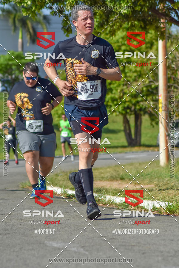 Buy your photos of the eventCorrida Vai Le�o - 2019  on Fotop