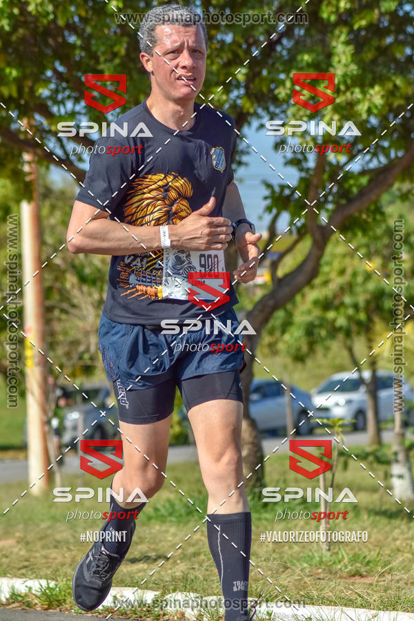 Buy your photos of the eventCorrida Vai Le�o - 2019  on Fotop