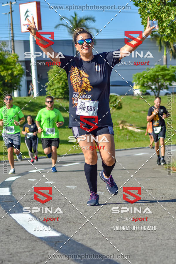 Buy your photos of the eventCorrida Vai Le�o - 2019  on Fotop