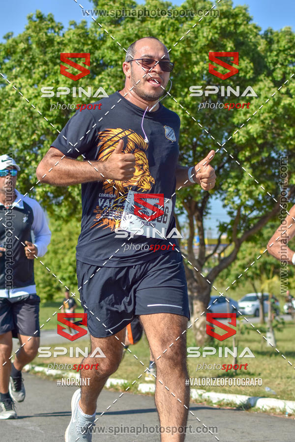 Buy your photos of the eventCorrida Vai Le�o - 2019  on Fotop