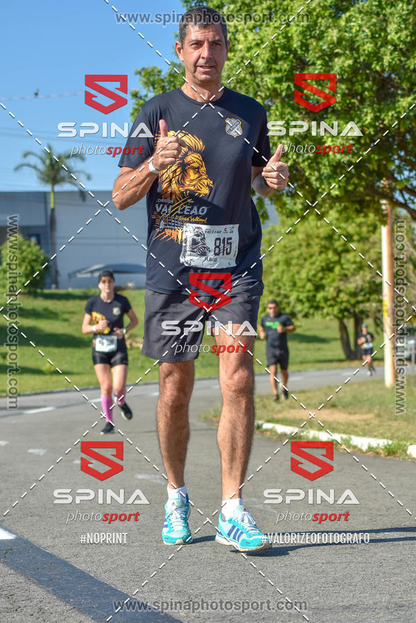 Buy your photos of the eventCorrida Vai Le�o - 2019  on Fotop