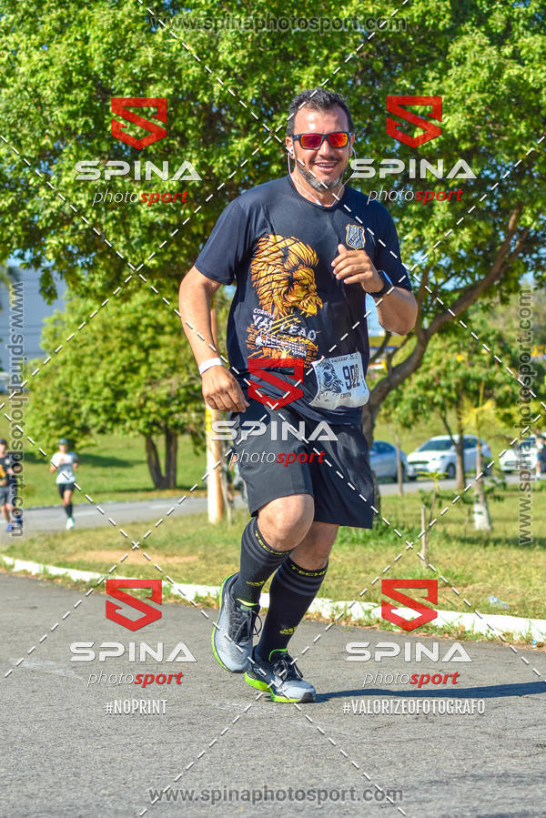 Buy your photos of the eventCorrida Vai Le�o - 2019  on Fotop