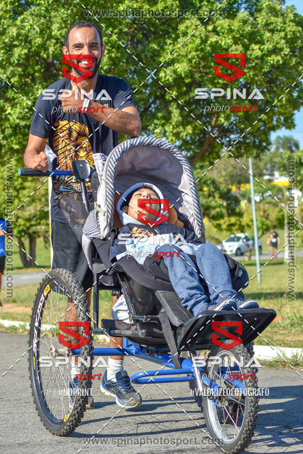Buy your photos of the eventCorrida Vai Le�o - 2019  on Fotop