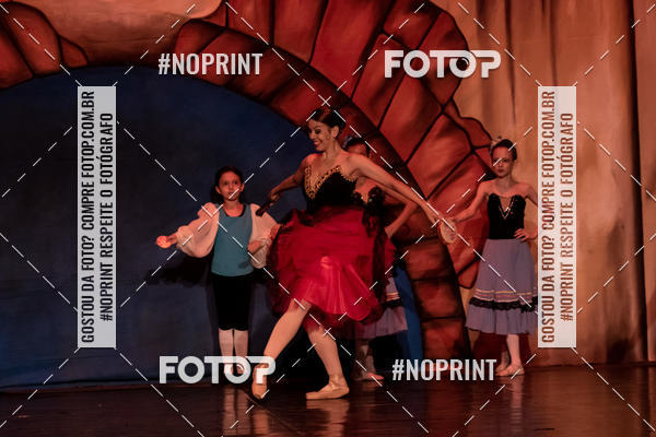 Compre as suas fotos do eventoFestival de Dan�a de Franca - Apresenta��o Dom Quixote no Fotop