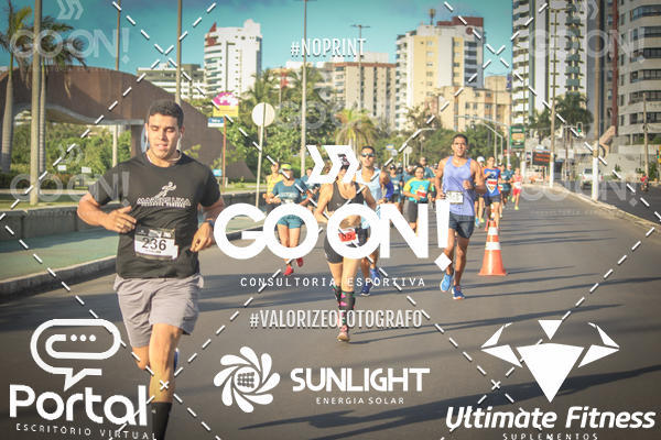 Buy your photos of the eventTrack e Field Run Series - SunRise on Fotop