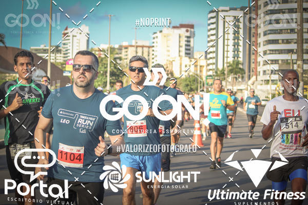 Buy your photos of the eventTrack e Field Run Series - SunRise on Fotop