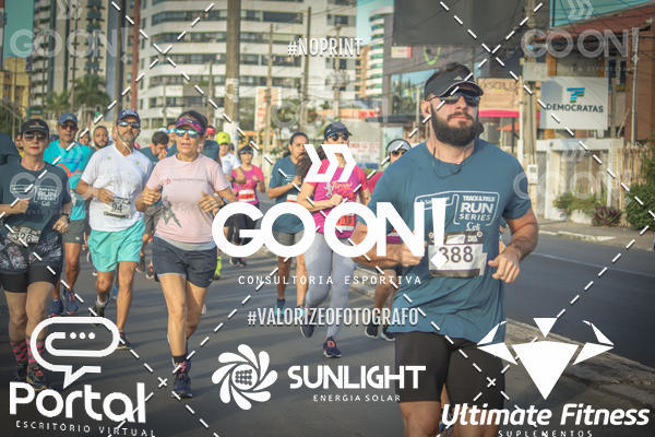 Buy your photos of the eventTrack e Field Run Series - SunRise on Fotop