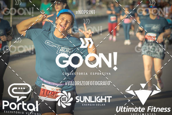 Buy your photos of the eventTrack e Field Run Series - SunRise on Fotop