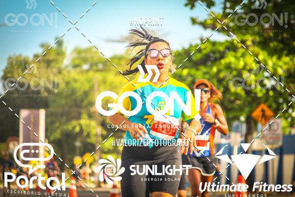 Buy your photos of the eventTrack e Field Run Series - SunRise on Fotop