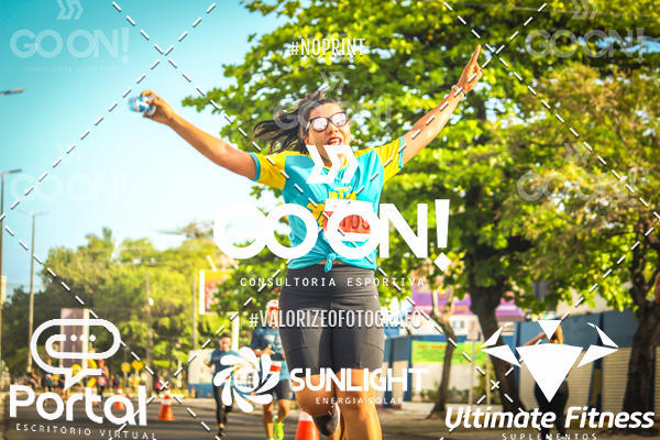 Buy your photos of the eventTrack e Field Run Series - SunRise on Fotop