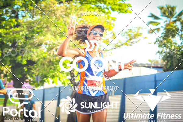 Buy your photos of the eventTrack e Field Run Series - SunRise on Fotop