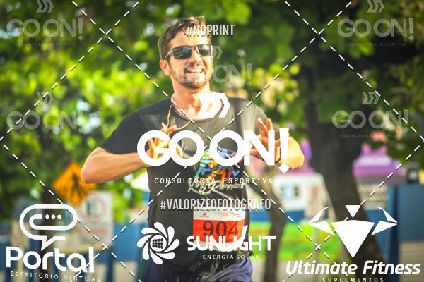 Buy your photos of the eventTrack e Field Run Series - SunRise on Fotop