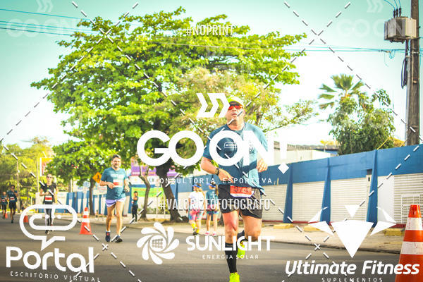 Buy your photos of the eventTrack e Field Run Series - SunRise on Fotop