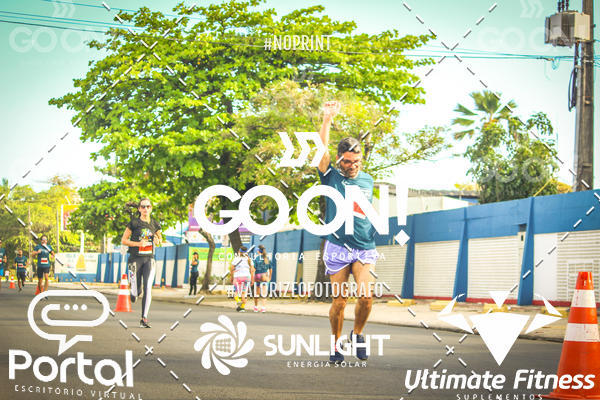 Buy your photos of the eventTrack e Field Run Series - SunRise on Fotop