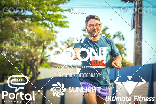 Buy your photos of the eventTrack e Field Run Series - SunRise on Fotop