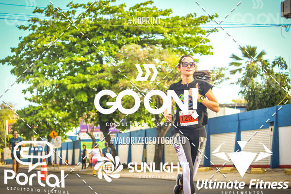 Buy your photos of the eventTrack e Field Run Series - SunRise on Fotop