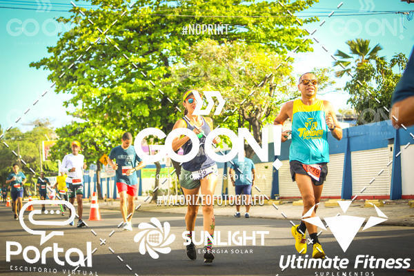 Buy your photos of the eventTrack e Field Run Series - SunRise on Fotop