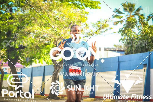 Buy your photos of the eventTrack e Field Run Series - SunRise on Fotop