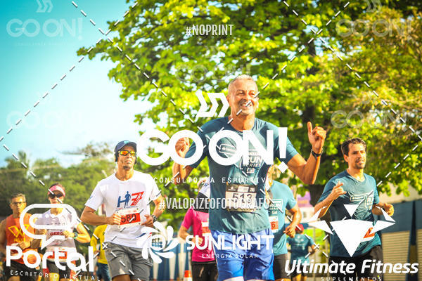 Buy your photos of the eventTrack e Field Run Series - SunRise on Fotop