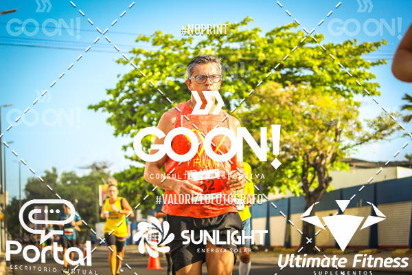 Buy your photos of the eventTrack e Field Run Series - SunRise on Fotop