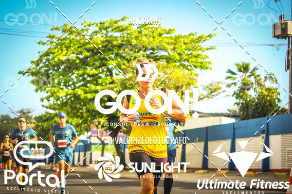 Buy your photos of the eventTrack e Field Run Series - SunRise on Fotop