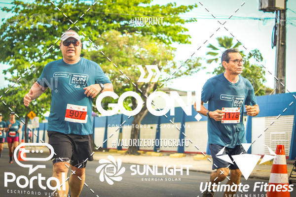 Buy your photos of the eventTrack e Field Run Series - SunRise on Fotop