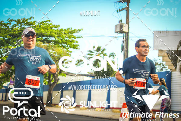 Buy your photos of the eventTrack e Field Run Series - SunRise on Fotop