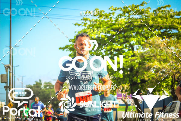 Buy your photos of the eventTrack e Field Run Series - SunRise on Fotop