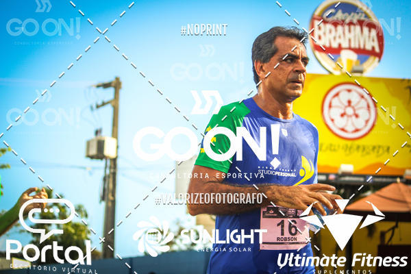 Buy your photos of the eventTrack e Field Run Series - SunRise on Fotop