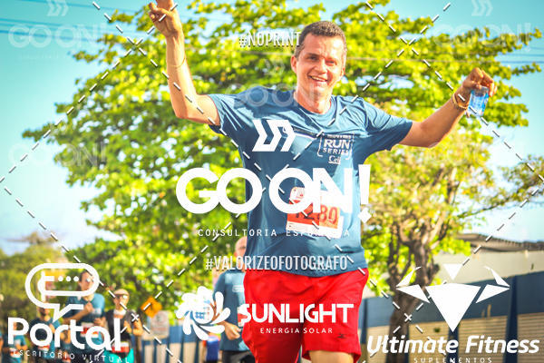 Buy your photos of the eventTrack e Field Run Series - SunRise on Fotop