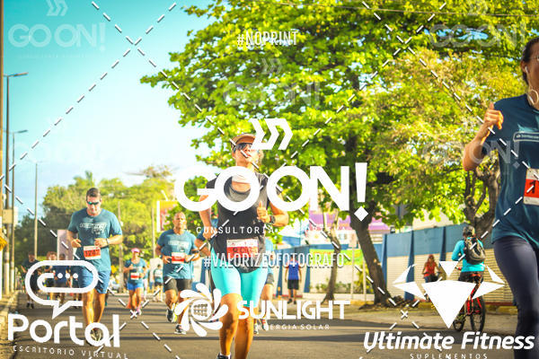 Buy your photos of the eventTrack e Field Run Series - SunRise on Fotop