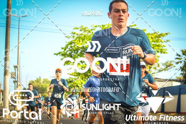 Buy your photos of the eventTrack e Field Run Series - SunRise on Fotop
