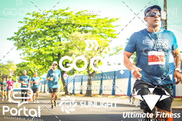 Buy your photos of the eventTrack e Field Run Series - SunRise on Fotop