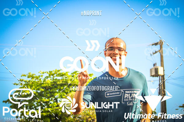 Buy your photos of the eventTrack e Field Run Series - SunRise on Fotop