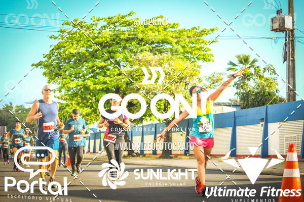 Buy your photos of the eventTrack e Field Run Series - SunRise on Fotop