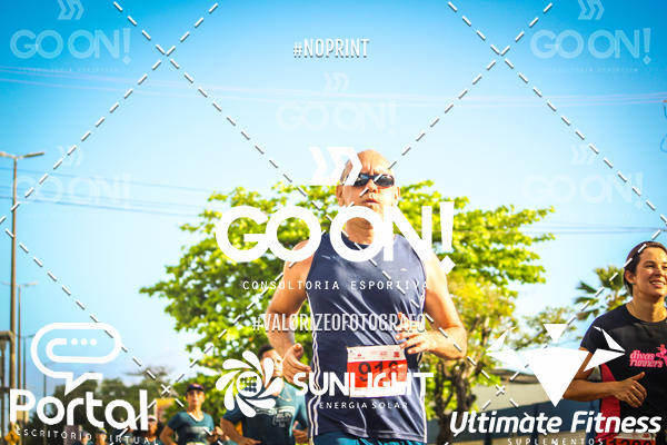 Buy your photos of the eventTrack e Field Run Series - SunRise on Fotop