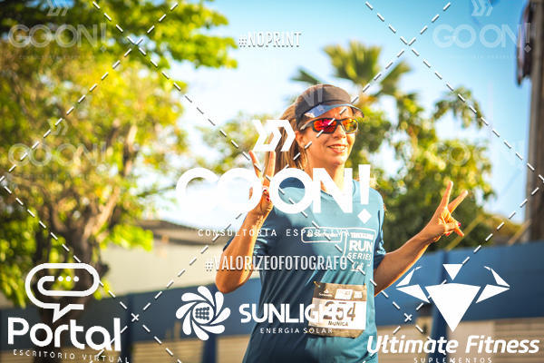 Buy your photos of the eventTrack e Field Run Series - SunRise on Fotop