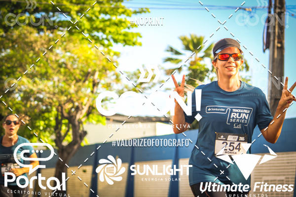 Buy your photos of the eventTrack e Field Run Series - SunRise on Fotop