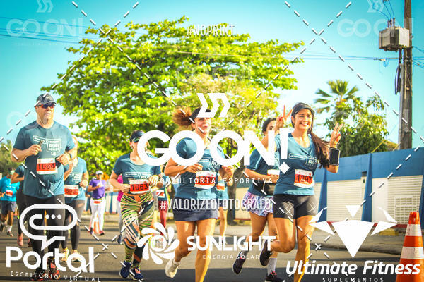 Buy your photos of the eventTrack e Field Run Series - SunRise on Fotop