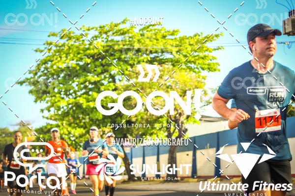 Buy your photos of the eventTrack e Field Run Series - SunRise on Fotop