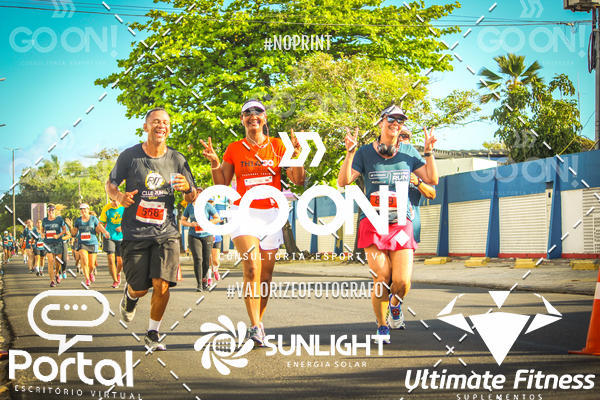 Buy your photos of the eventTrack e Field Run Series - SunRise on Fotop