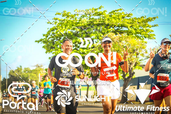 Buy your photos of the eventTrack e Field Run Series - SunRise on Fotop