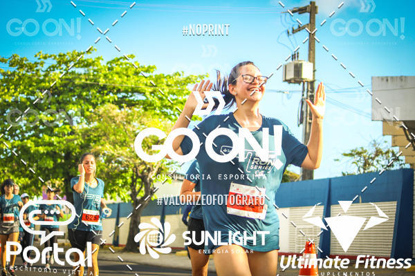 Buy your photos of the eventTrack e Field Run Series - SunRise on Fotop