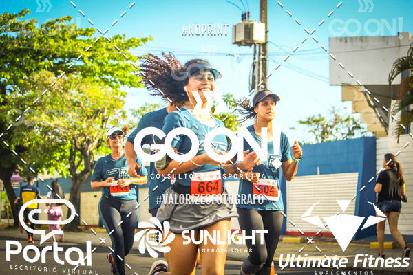 Buy your photos of the eventTrack e Field Run Series - SunRise on Fotop