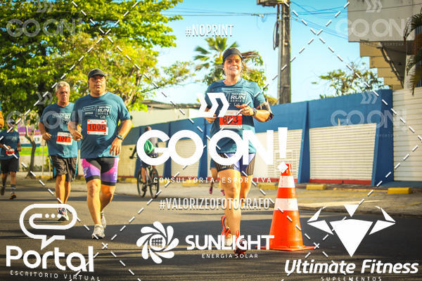 Buy your photos of the eventTrack e Field Run Series - SunRise on Fotop