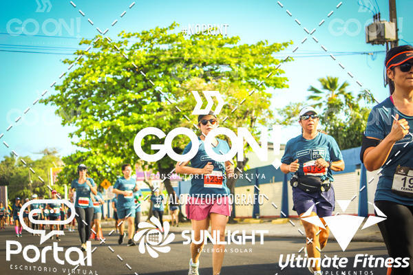 Buy your photos of the eventTrack e Field Run Series - SunRise on Fotop