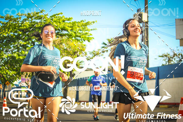 Buy your photos of the eventTrack e Field Run Series - SunRise on Fotop